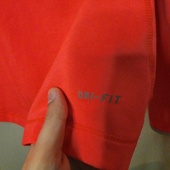 Nike Pro Hot Pink Sweater - Picture 7 of 9